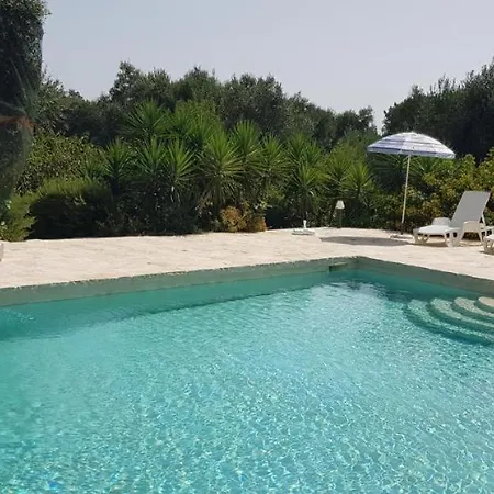 Caserurali, Nature And Pool בית נופש צ'לייה מספיקה