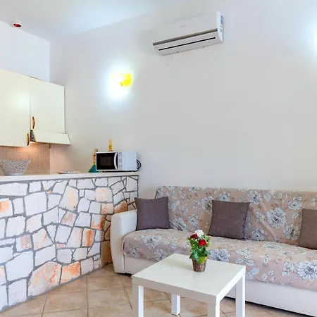 Caserurali, Nature And Pool Ceglie Messapica