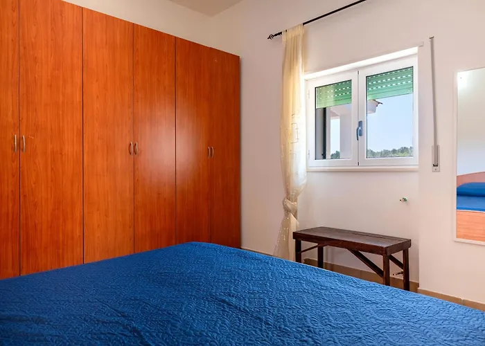 Caserurali, Nature And Pool 切列梅萨皮卡